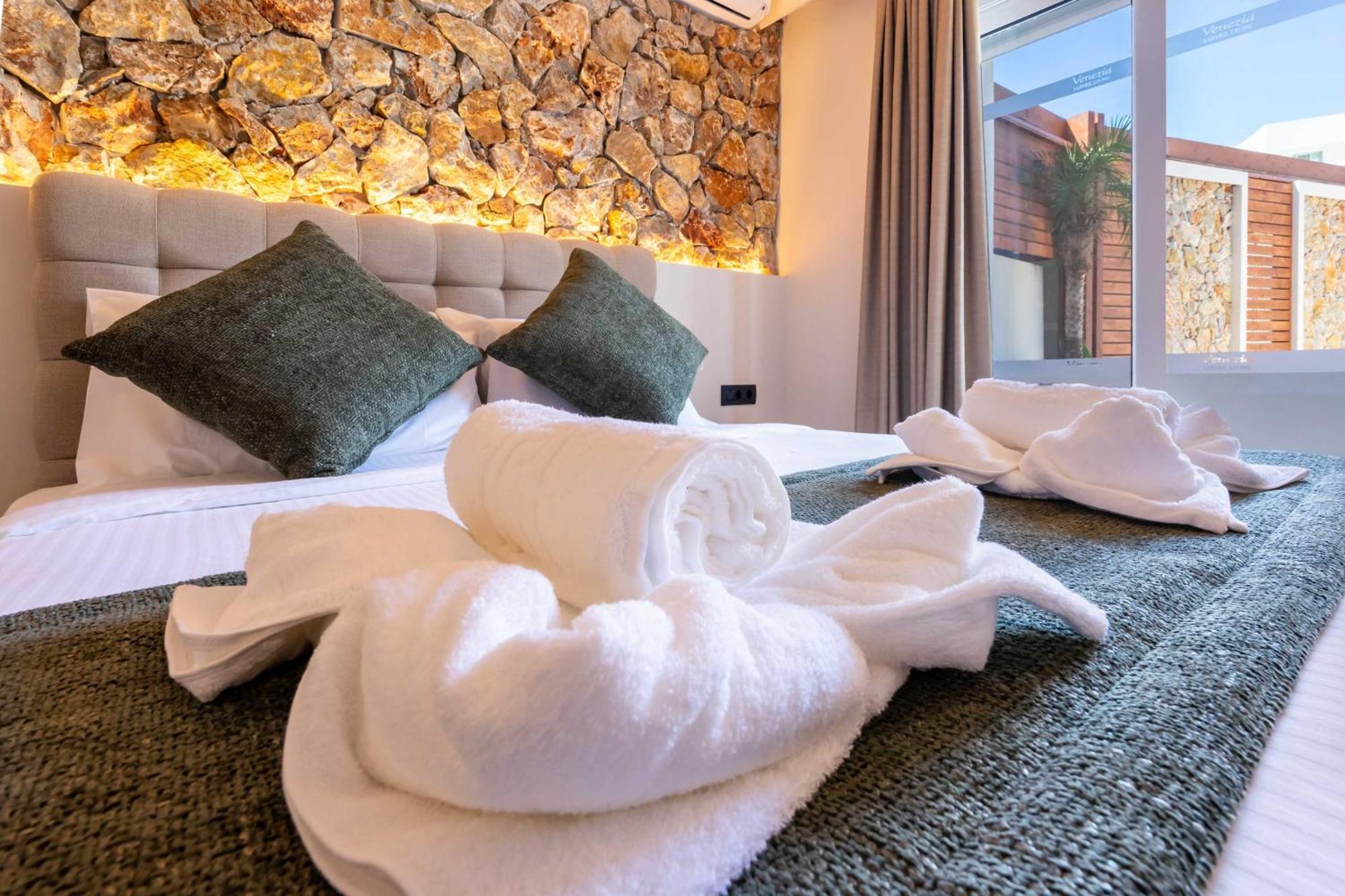 Venezia Luxury Living Villas, Faliraki Eksteriør billede